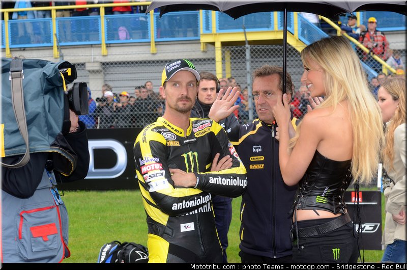 motogp_pitbabes_40_pays_bas_assen_2011