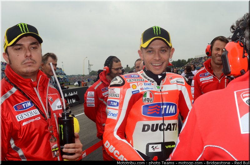 motogp_rossi_01_pays_bas_assen_2011