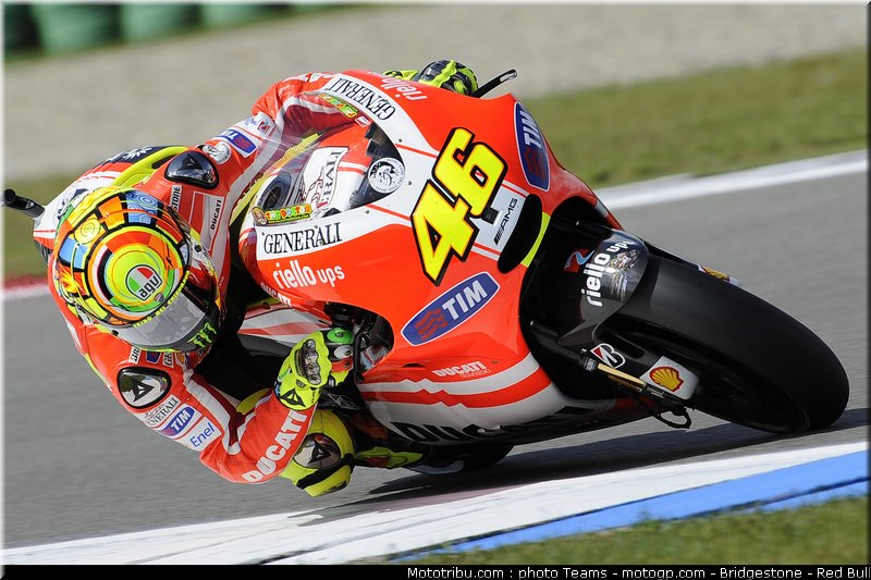 motogp_rossi_03_pays_bas_assen_2011
