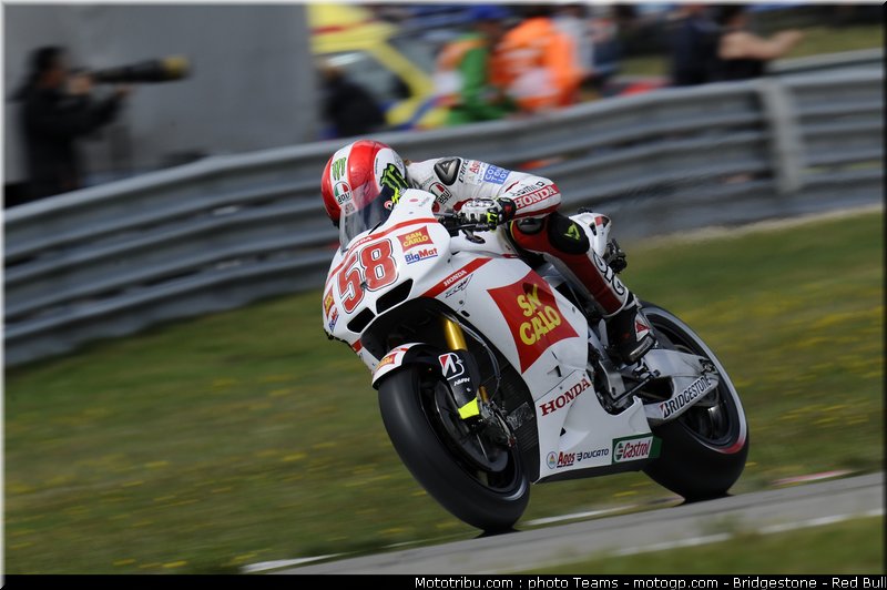 motogp_simoncelli_40_pays_bas_assen_2011