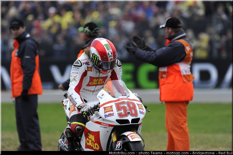 motogp_simoncelli_45_pays_bas_assen_2011