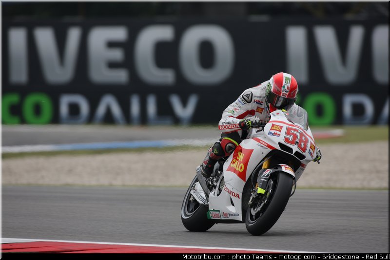motogp_simoncelli_52_pays_bas_assen_2011