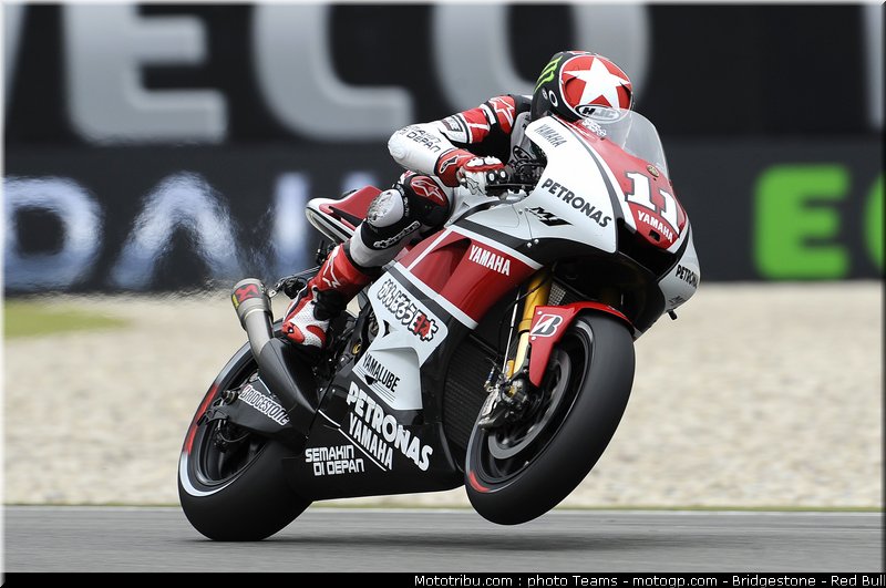 motogp_spies_17_pays_bas_assen_2011