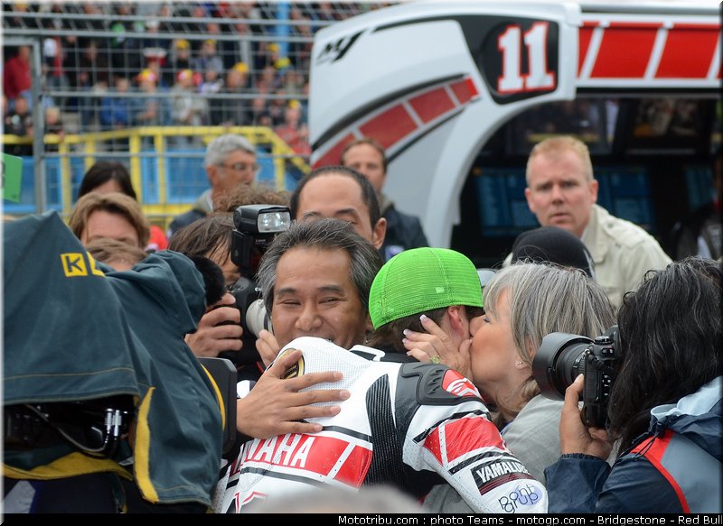 motogp_spies_29_pays_bas_assen_2011
