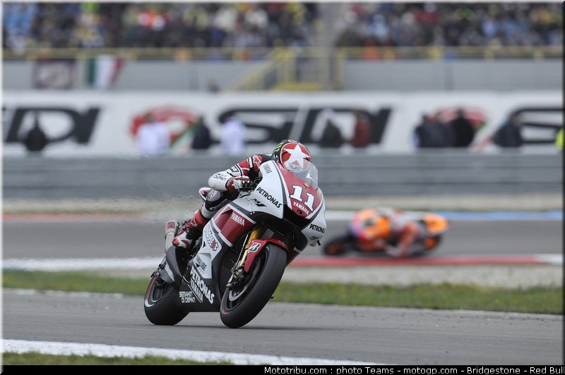 motogp_spies_40_pays_bas_assen_2011