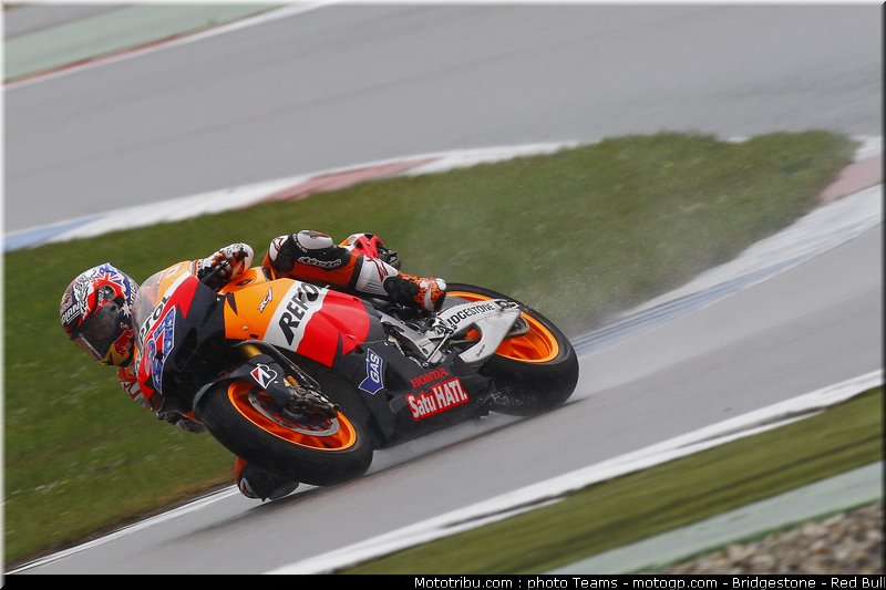 motogp_stoner_07_pays_bas_assen_2011