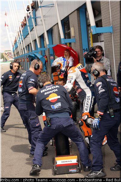 motogp_stoner_15_pays_bas_assen_2011