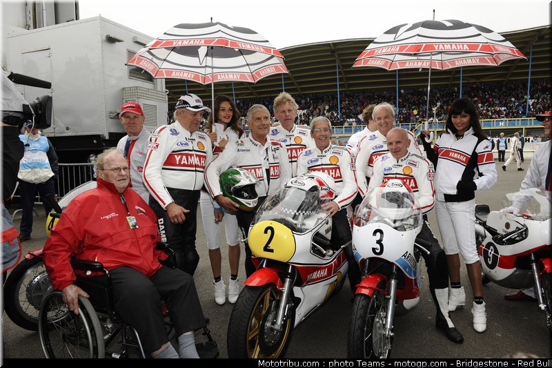 motogp_yamaha_cinquantenaire_14_pays_bas_assen_2011
