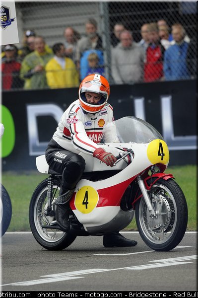motogp_yamaha_cinquantenaire_21_pays_bas_assen_2011