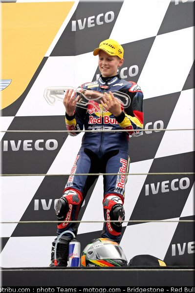 red_bull_rookies_cup_alt_pays_bas_assen_2011