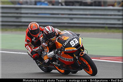 moto2_001_pays_bas_assen_2011.jpg
