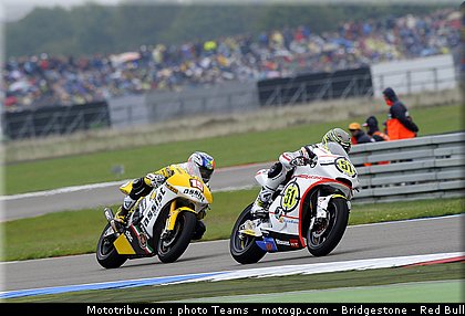 moto2_021_pays_bas_assen_2011.jpg