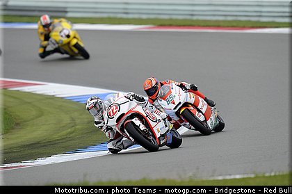 moto2_025_pays_bas_assen_2011.jpg
