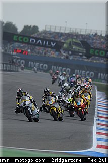 moto2_054_pays_bas_assen_2011.jpg