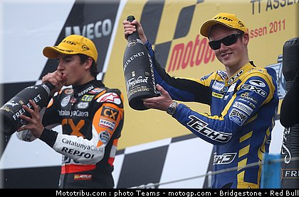 moto2_063_pays_bas_assen_2011.jpg