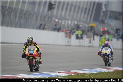 moto2_066_pays_bas_assen_2011.jpg