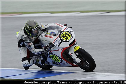 moto2_pirro_04_pays_bas_assen_2011.jpg