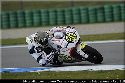moto2_pirro_10_pays_bas_assen_2011.jpg