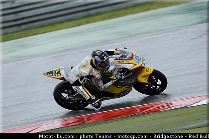 moto2_redding_04_pays_bas_assen_2011.jpg