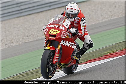 moto2_rosell_08_pays_bas_assen_2011.jpg