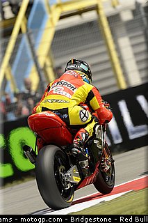 moto2_simeon_11_pays_bas_assen_2011.jpg