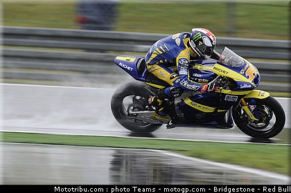 moto2_smith_03_pays_bas_assen_2011.jpg