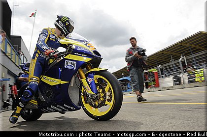 moto2_smith_11_pays_bas_assen_2011.jpg