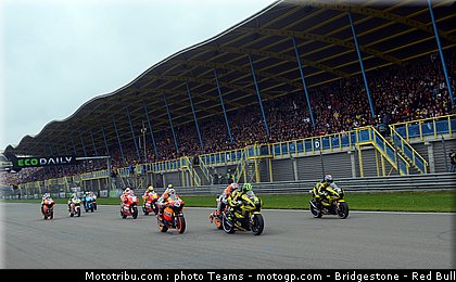 motogp_005_pays_bas_assen_2011.jpg
