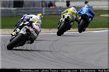motogp_036_pays_bas_assen_2011.jpg