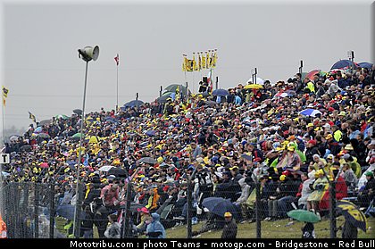 motogp_090_pays_bas_assen_2011.jpg