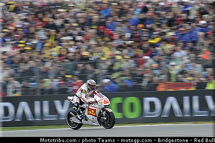 motogp_akyioshi_2_pays_bas_assen_2011.jpg