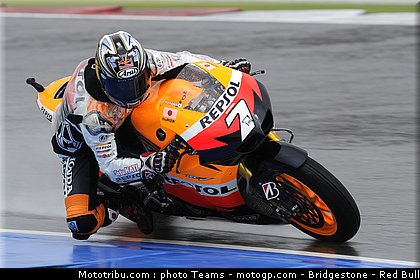 motogp_aoyama_11_pays_bas_assen_2011.jpg