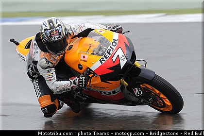 motogp_aoyama_13_pays_bas_assen_2011.jpg