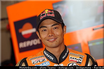 motogp_aoyama_33_pays_bas_assen_2011.jpg