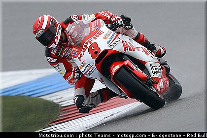 motogp_barbera_08_pays_bas_assen_2011.jpg