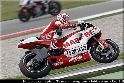 motogp_barbera_19_pays_bas_assen_2011.jpg