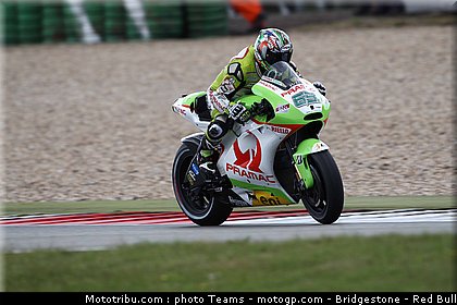 motogp_capirossi_09_pays_bas_assen_2011.jpg