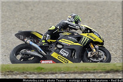 motogp_crutchlow_01_pays_bas_assen_2011.jpg
