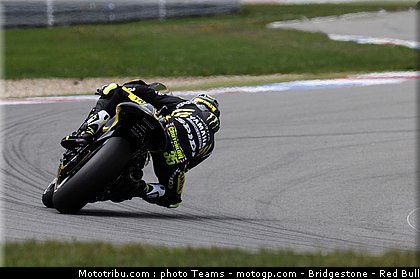 motogp_crutchlow_29_pays_bas_assen_2011.jpg
