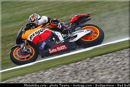 motogp_dovizioso_03_pays_bas_assen_2011.jpg