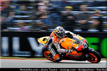 motogp_dovizioso_16_pays_bas_assen_2011.jpg