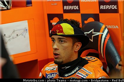 motogp_dovizioso_21_pays_bas_assen_2011.jpg
