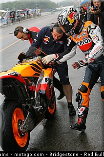 motogp_dovizioso_22_pays_bas_assen_2011.jpg