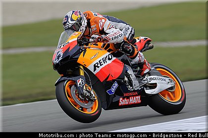 motogp_dovizioso_23_pays_bas_assen_2011.jpg