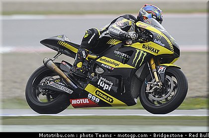 motogp_edwards_01_pays_bas_assen_2011.jpg