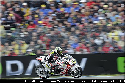 motogp_elias_38_pays_bas_assen_2011.jpg