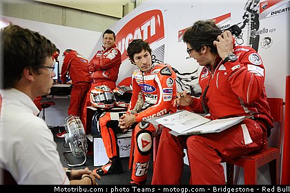 motogp_hayden_05_pays_bas_assen_2011.jpg