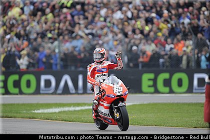motogp_hayden_08_pays_bas_assen_2011.jpg