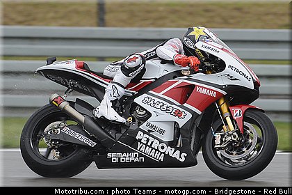 motogp_lorenzo_02_pays_bas_assen_2011.jpg