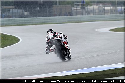 motogp_lorenzo_03_pays_bas_assen_2011.jpg